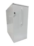 Begagnat towerskåp från Edsbyn i vitt. Mått: Höjd 91 cm, Bredd 43 cm, Djup 80 cm.
