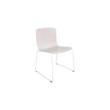 Begagnad matstol från Johanson Design modell Robbie. I vitbetsat ekfanér underrede med vita medar. Mått: Höjd 80 cm x Bredd 54,5 cm x Djup 60 cm. 