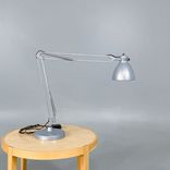 Begagnad-skrivbordslampa-Luxo-silver