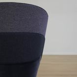 Offecct Layer begagnad fåtölj mörkblå i flera lager