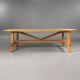 Begagnat matbord Möckelby från IKEA i ek. Mått: bredd 235 cm, djup 100 cm, höjd 74 cm. 