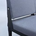Begagnad soffa Reform från Johanson Design med mörkgrå tygklädsel och svarta ben. Mått: Bredd 180 cm, sitthöjd 46 cm.