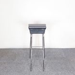 Begagnad barstol Diva från Johanson Design i svart färg. Mått: sitthöjd 81 cm, djup 46 cm, bredd 36 cm. 