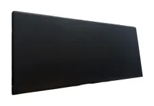 Begagnad bordsskärm Tab från EFG i svart. Mått: höjd 76 cm, bredd 180 cm och djup 3 cm. 