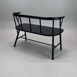 Begagnad sittbänk Yes Yes 098 från NC Möbler i svart. Mått: Bredd 102 cm, djup 49 cm, höjd 75 cm, sitthöjd 46 cm. 