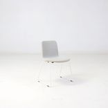 Begagnad konferensstol Sola från Martela grå. Höjd 78 cm, sitthöjd 46 cm, bredd 45 cm och djup 54 cm. 