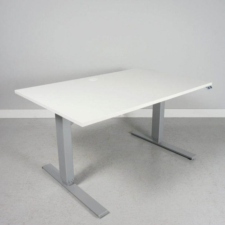 begagnat-Höj-och-sänkbart-skrivbord-vit